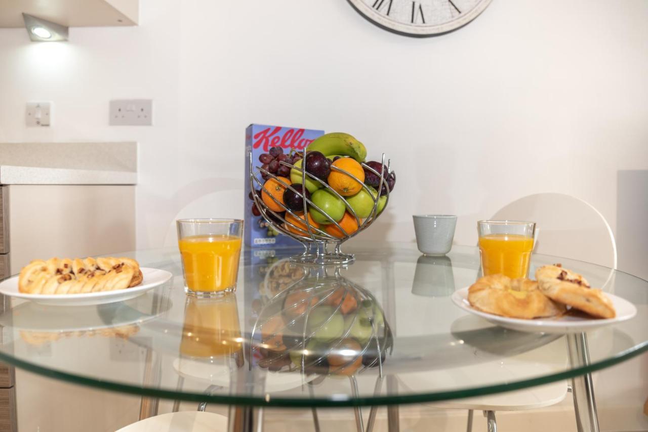 Spacious City Center Apartment By Smart Apartments Short Lets & Serviced Accommodation Apartment Southampton With Free Wifi Extérieur photo