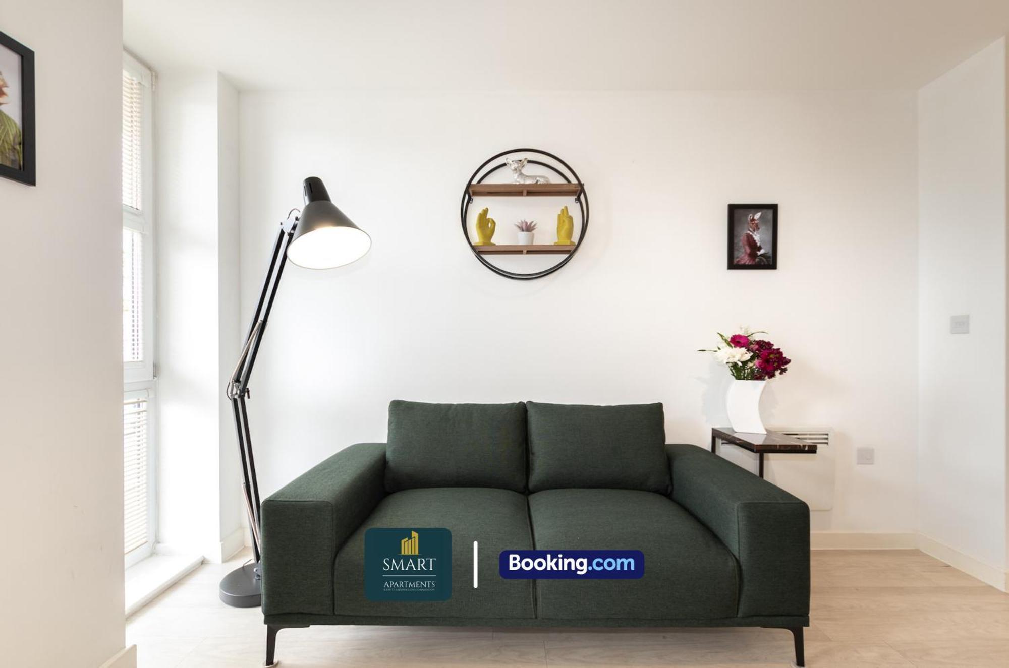 Spacious City Center Apartment By Smart Apartments Short Lets & Serviced Accommodation Apartment Southampton With Free Wifi Extérieur photo